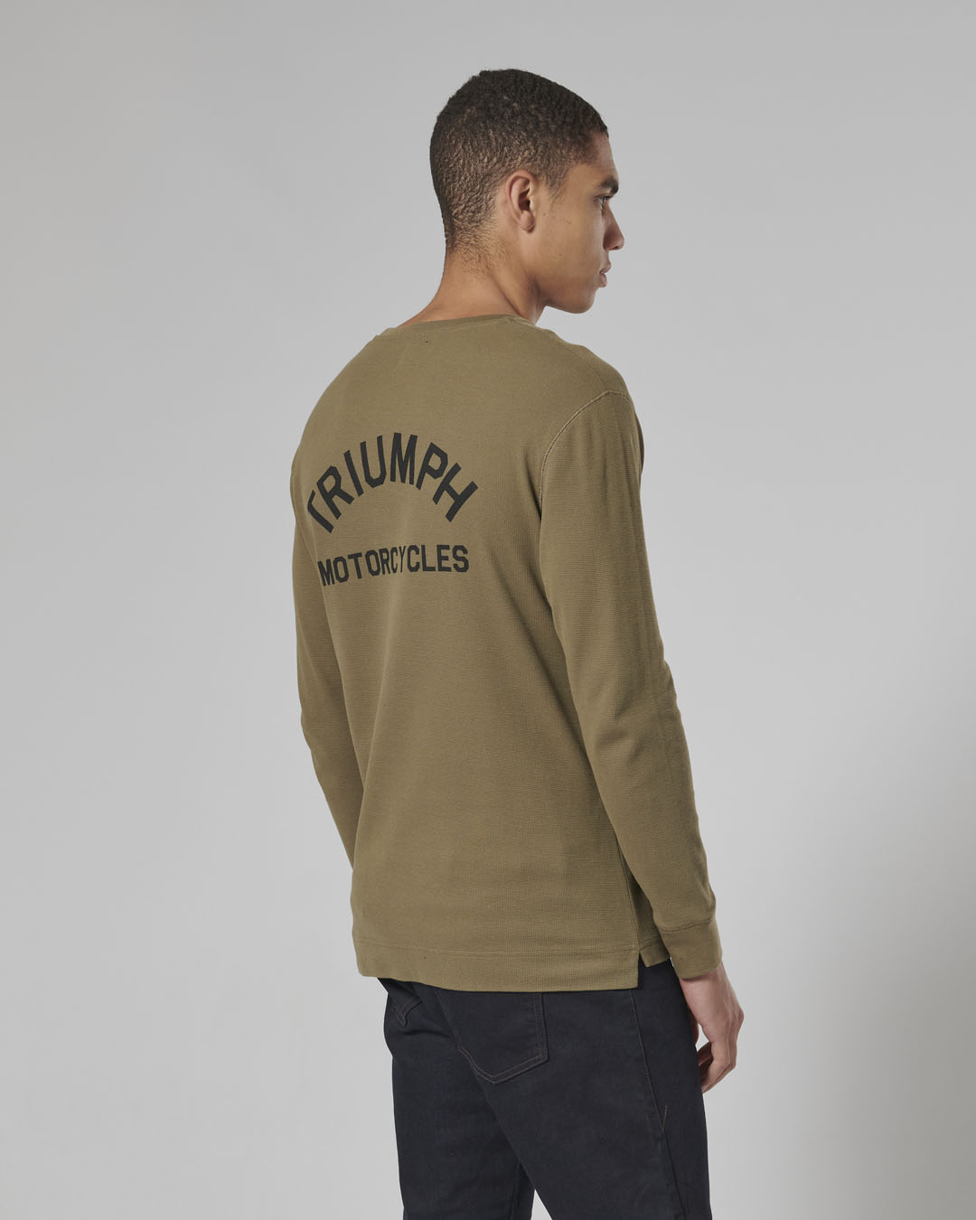 Dean Woven Badge Long Sleeve Waffle Tee in Khaki | Casual