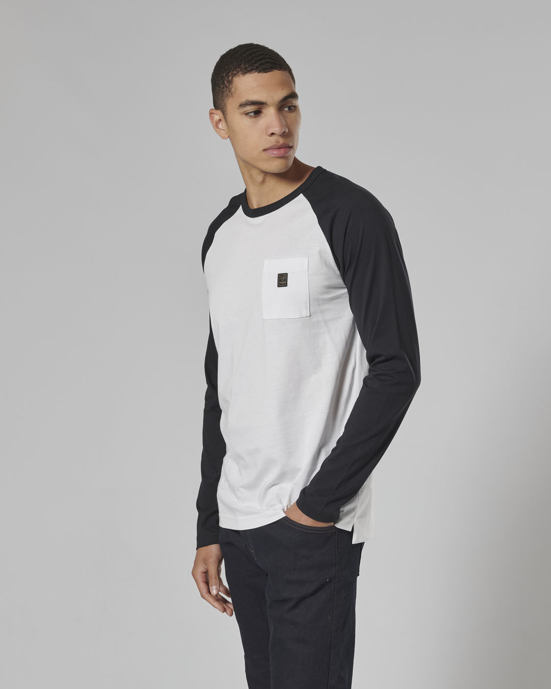 Blackwell Contrast Raglan Sleeve White T-shirt |Casual Clothing Blackwell Contrast Raglan Sleeve White T-shirt |Casual Clothing