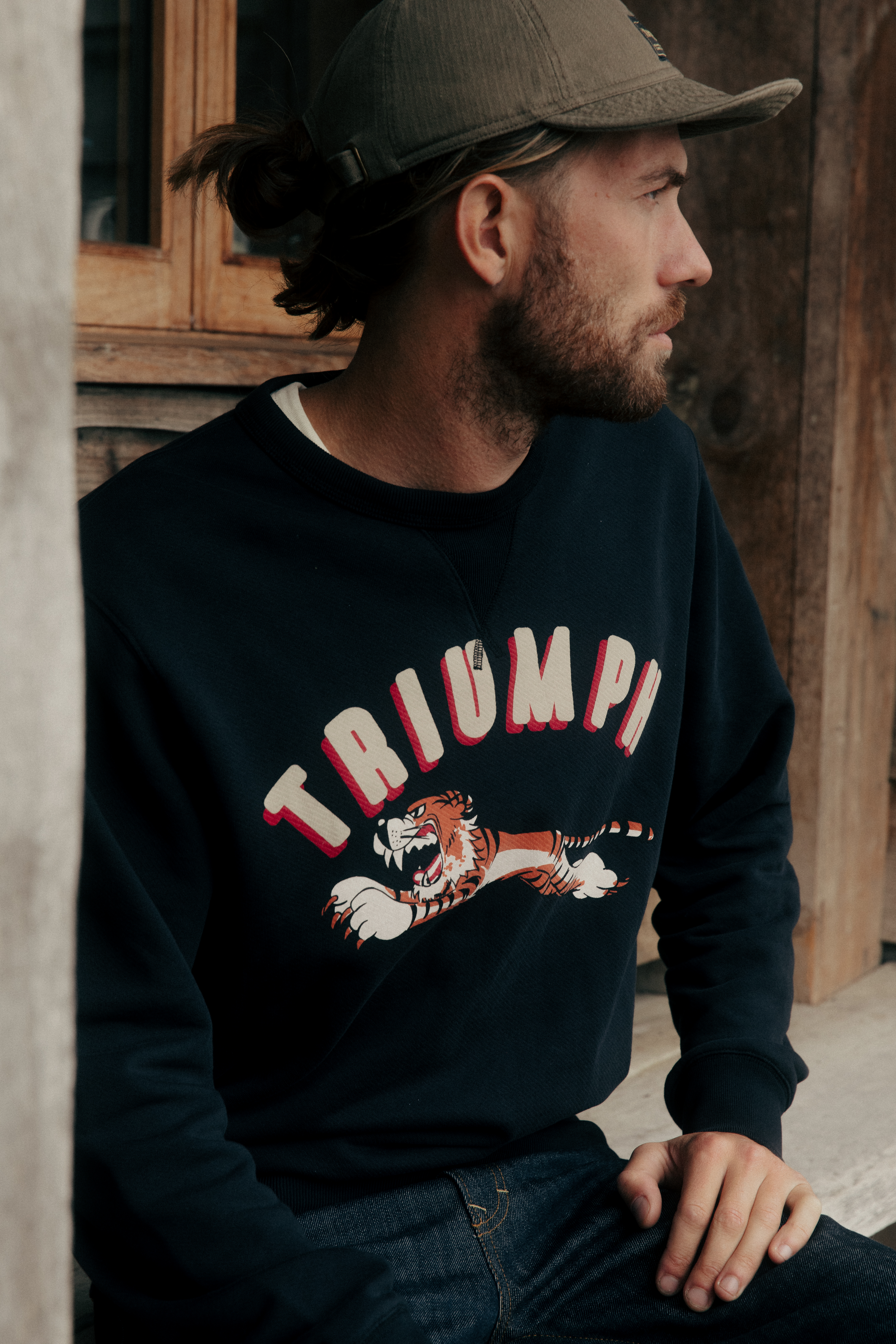 Service Crew Neck Sweat