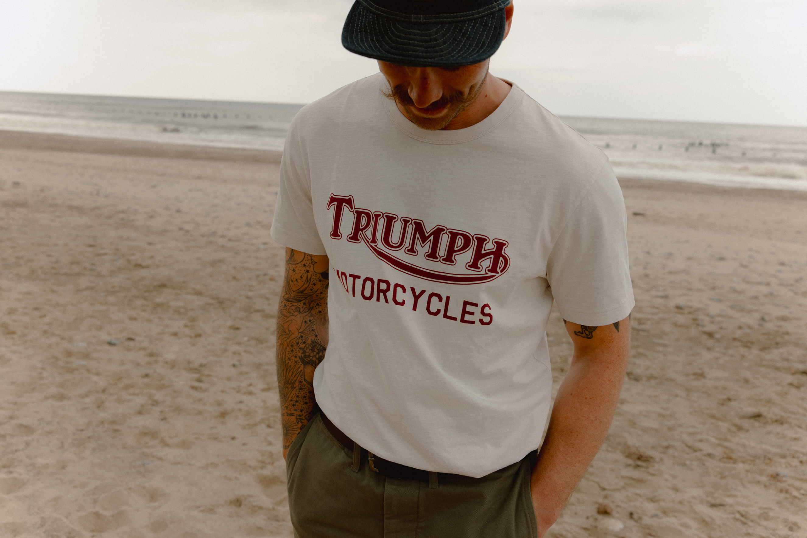 TRIUMPH ポケットTシャツ - GreenSmith