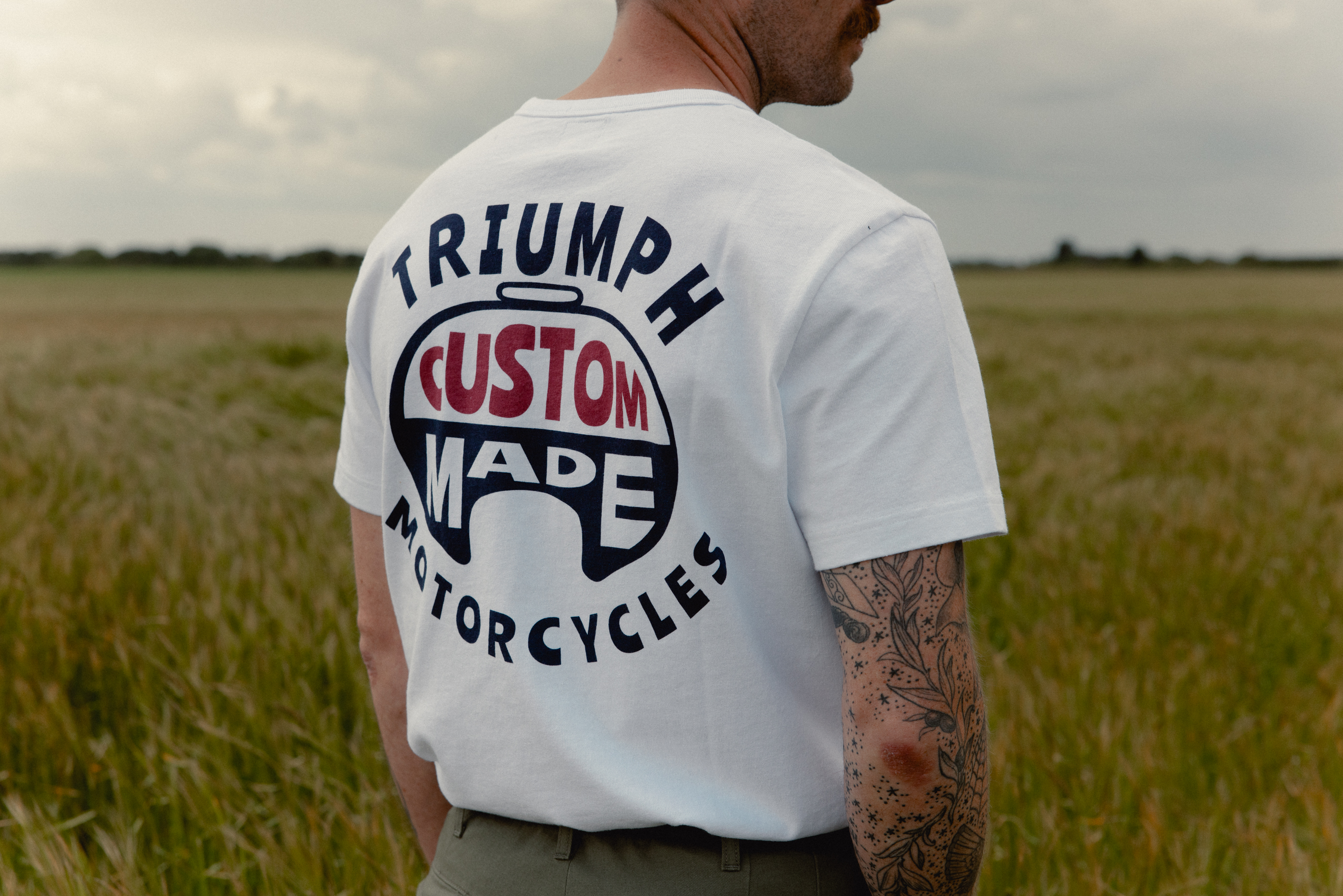 ◼️BOOTLEGGAERS◼️TRIUMPH 半袖Tシャツ: M Ditchling Back Logo