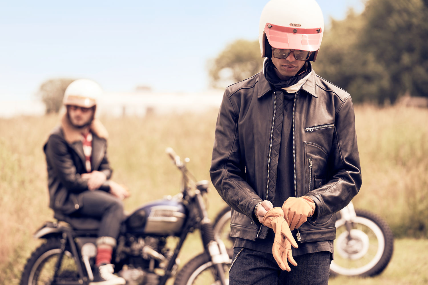 Blouson en cuir noir a poche en D de coupe classique Deacon Triumph Lifestyle