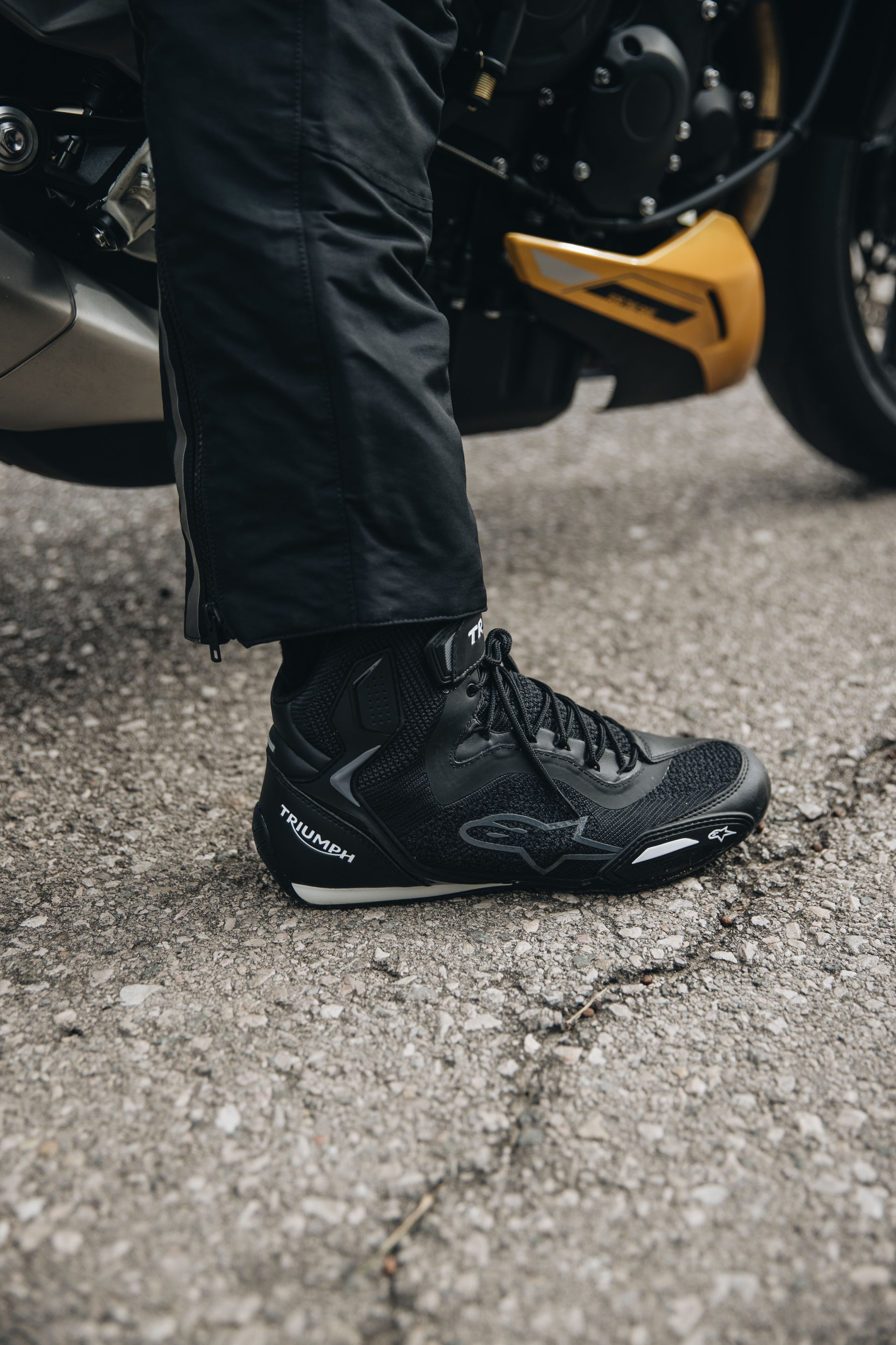 Triumph motorcycle shoes top
