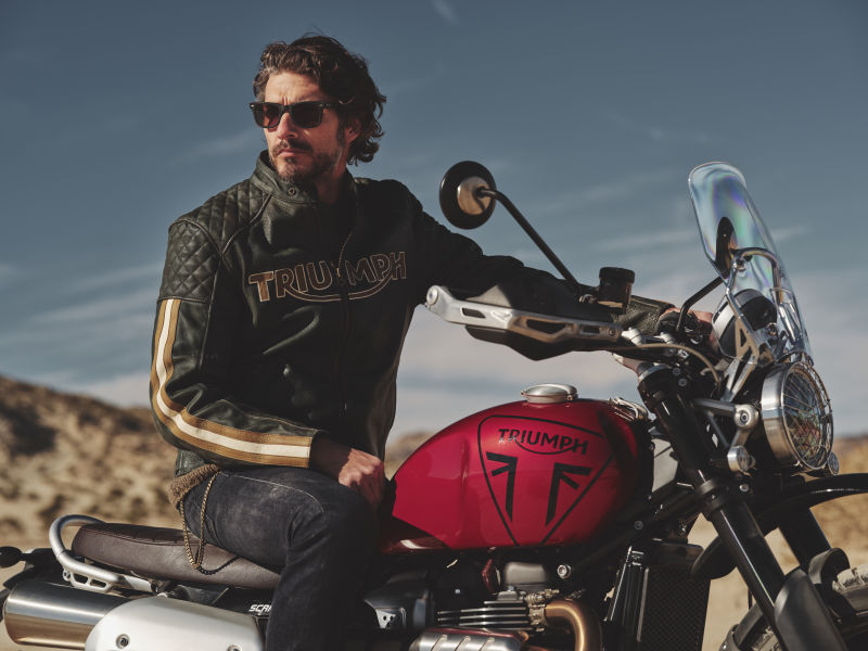 Braddan Air Race Jacke in Schwarz Motorradbekleidung