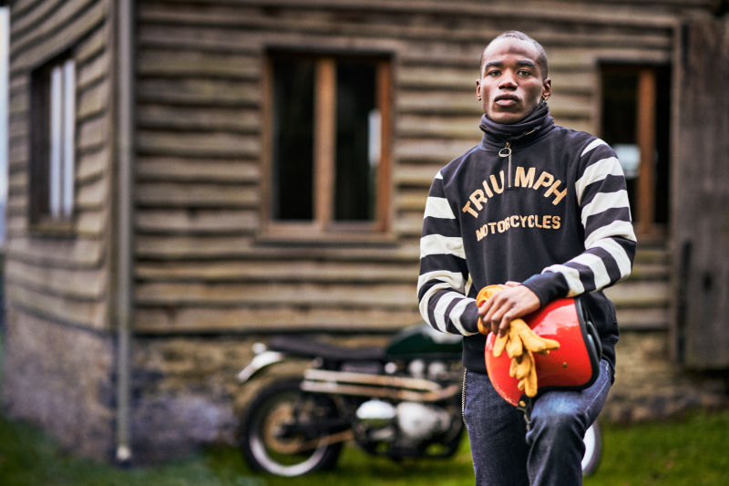 Highly Double Pique Quarter Zip Sweatshirt in Mushroom | Triumph Heritage