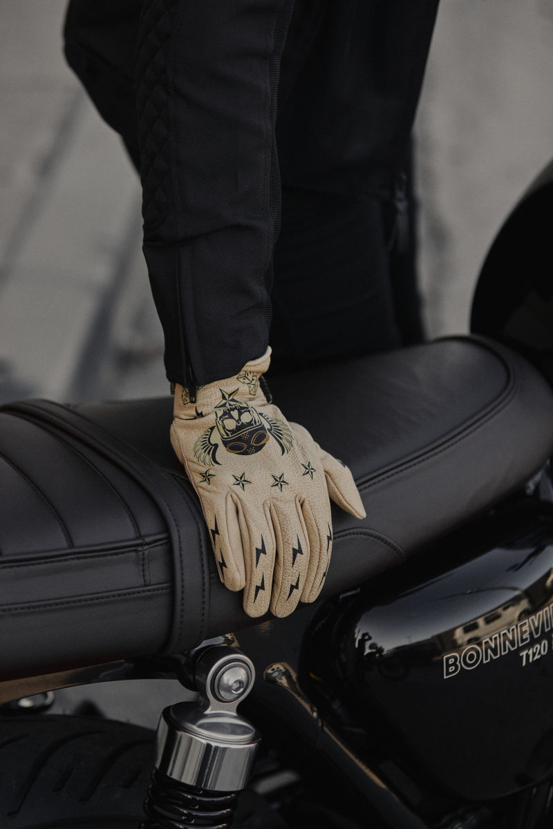 Reckless Graphic Print Leather Gloves