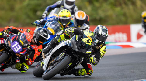 Riders at Thruxton National Sportbike Championship