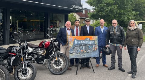Carl Rosner Motorcycles presented an exhibition of works by their customer artist Alan Streets. 