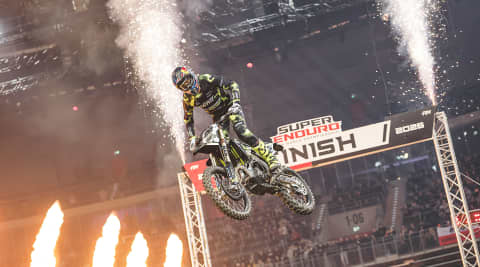Jonny Walker opens 2026 SuperEnduro season with runner-up result in Poland