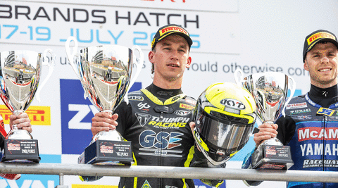 Bayliss Blitzes Brands for SuperSport Double Victory.