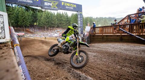5.11 Triumph Factory Racing Maintains Top 10 Momentum at Washougal 