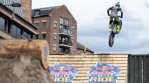 Triumph Jonny Walker Claims Runner-Up Result at Red Bull Tyne Ride