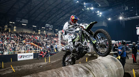 Jonny Walker on Triumph TF 450 E at Super Enduro