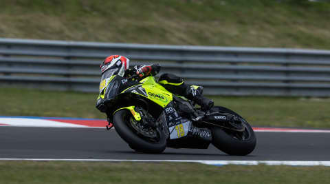 Racing action shot of Triumph Daytona 660