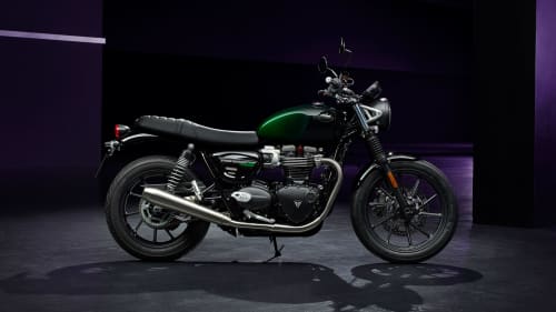 Brazil Triumph Speed Twin 900 Stealth Edition
