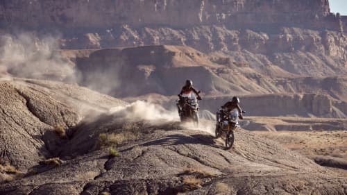 Triumph Tiger 900 Rally Pro 2024 riding off road