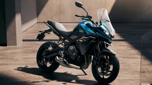 Triumph Tiger Sport 660 in Interstellar Blue parked