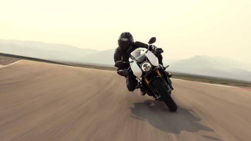 Triumph Speed Triple 1200 RR