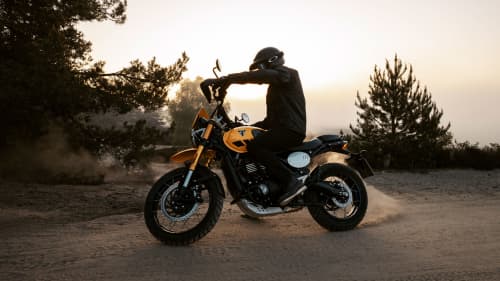 Triumph Scrambler 400 XC