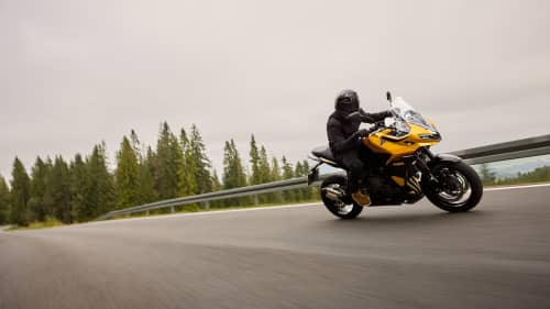 Tiger Sport 800 riding shot