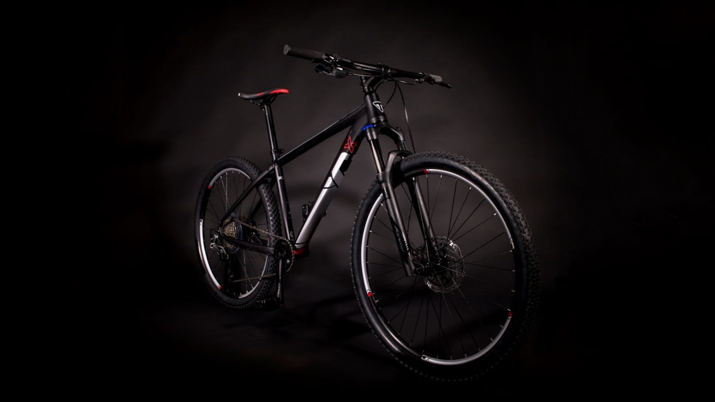 TRIUMPH XCX MOUNTAIN BIKE