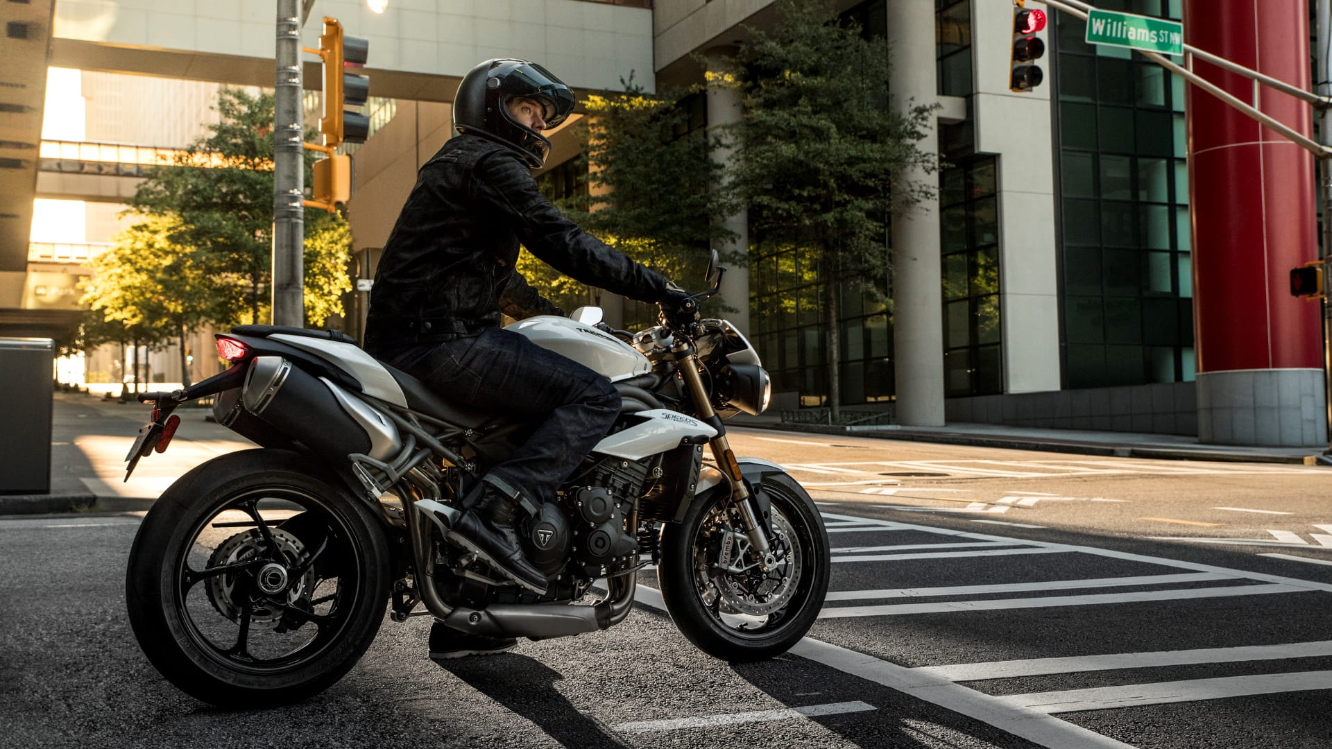 Triumph Speed Triple on Crystal White