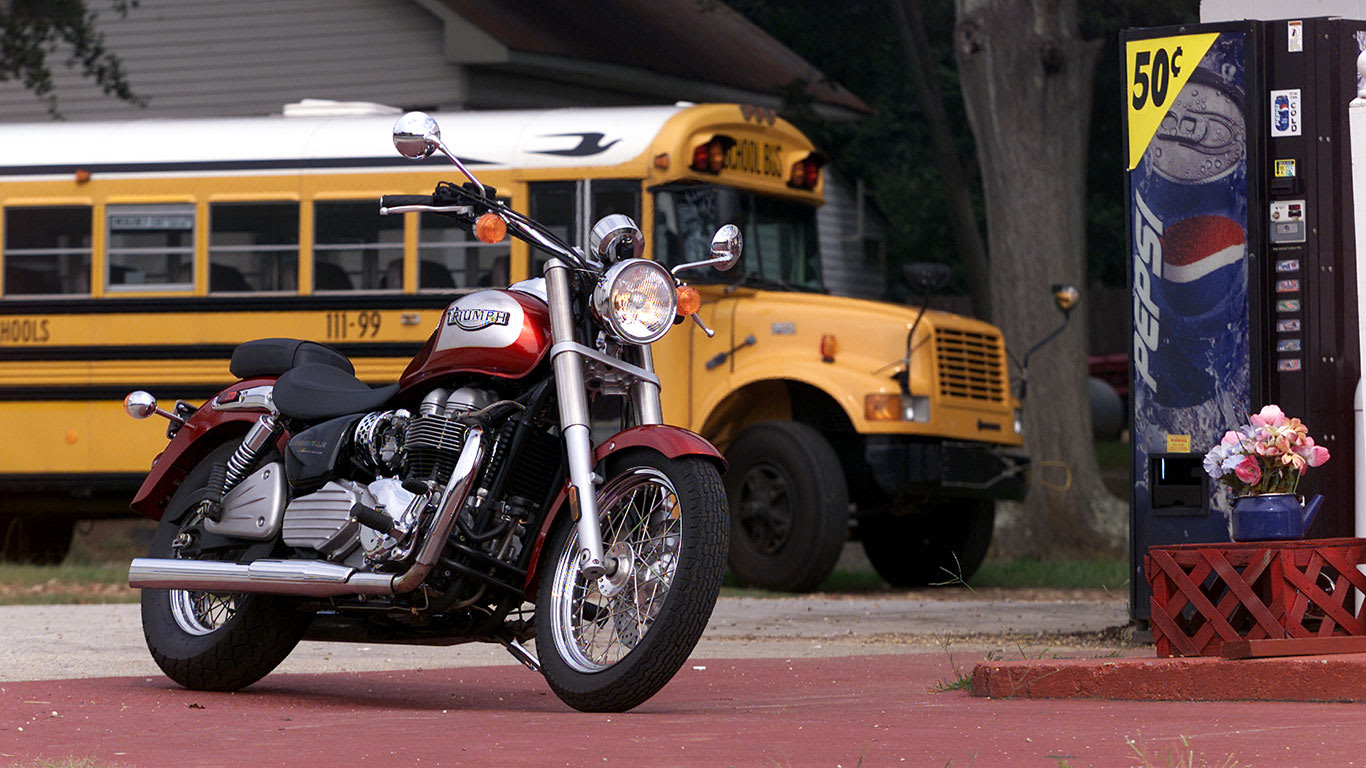 Triumph 2001 Bonneville America as seen in Terminator 3