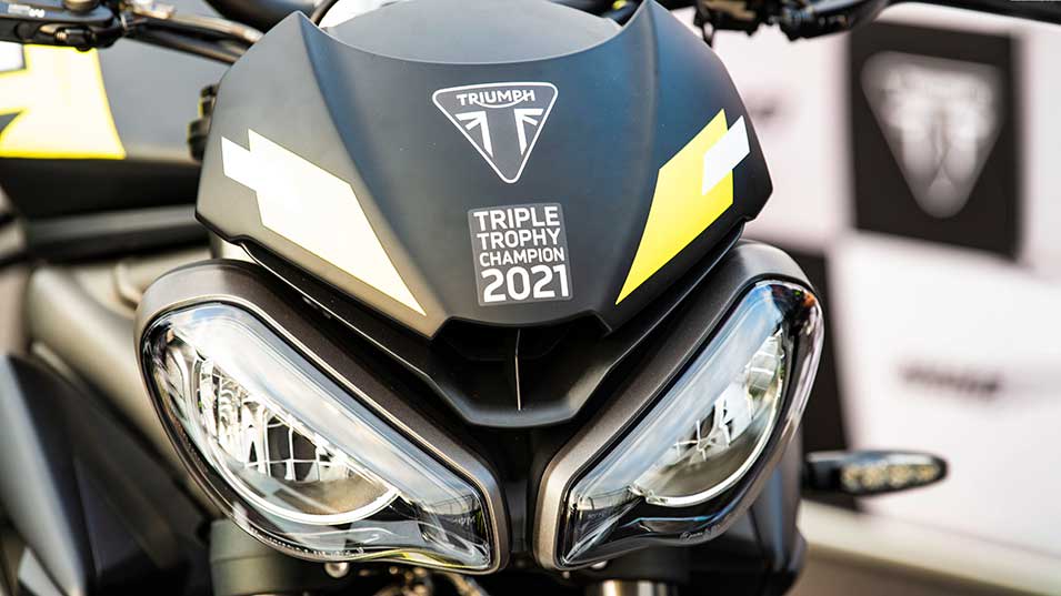 Triumph triple trophy street triple RS