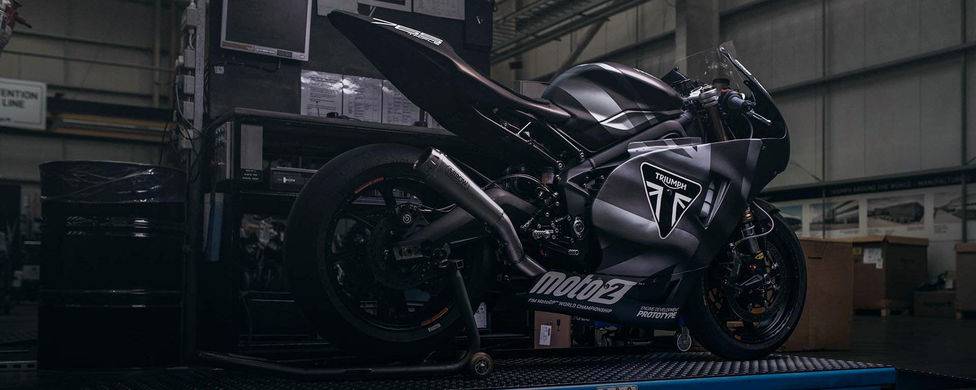 Triumph moto2 prototype testing)