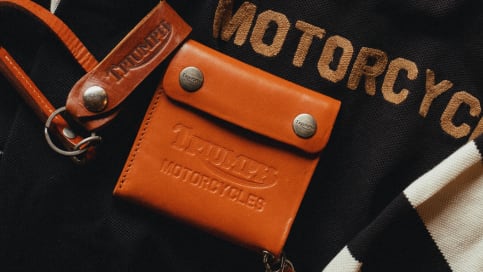 Close up of Triumph Leather Wallet and Keychain