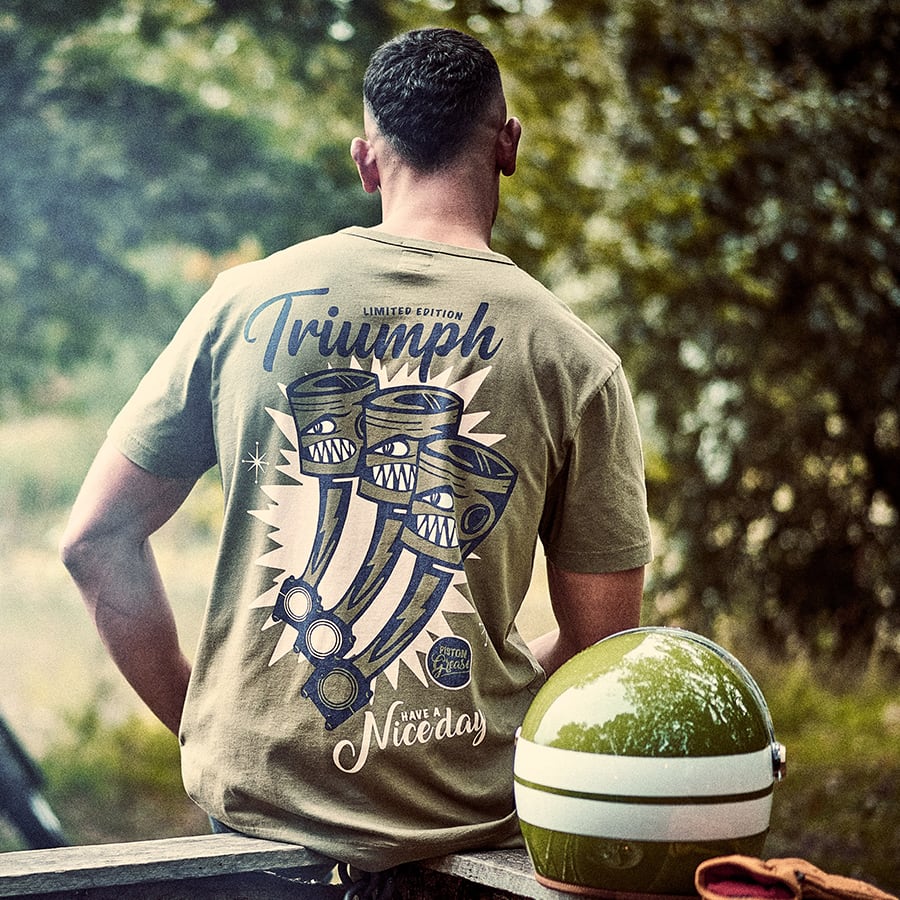 Triple T-Shirt in Olivgrün