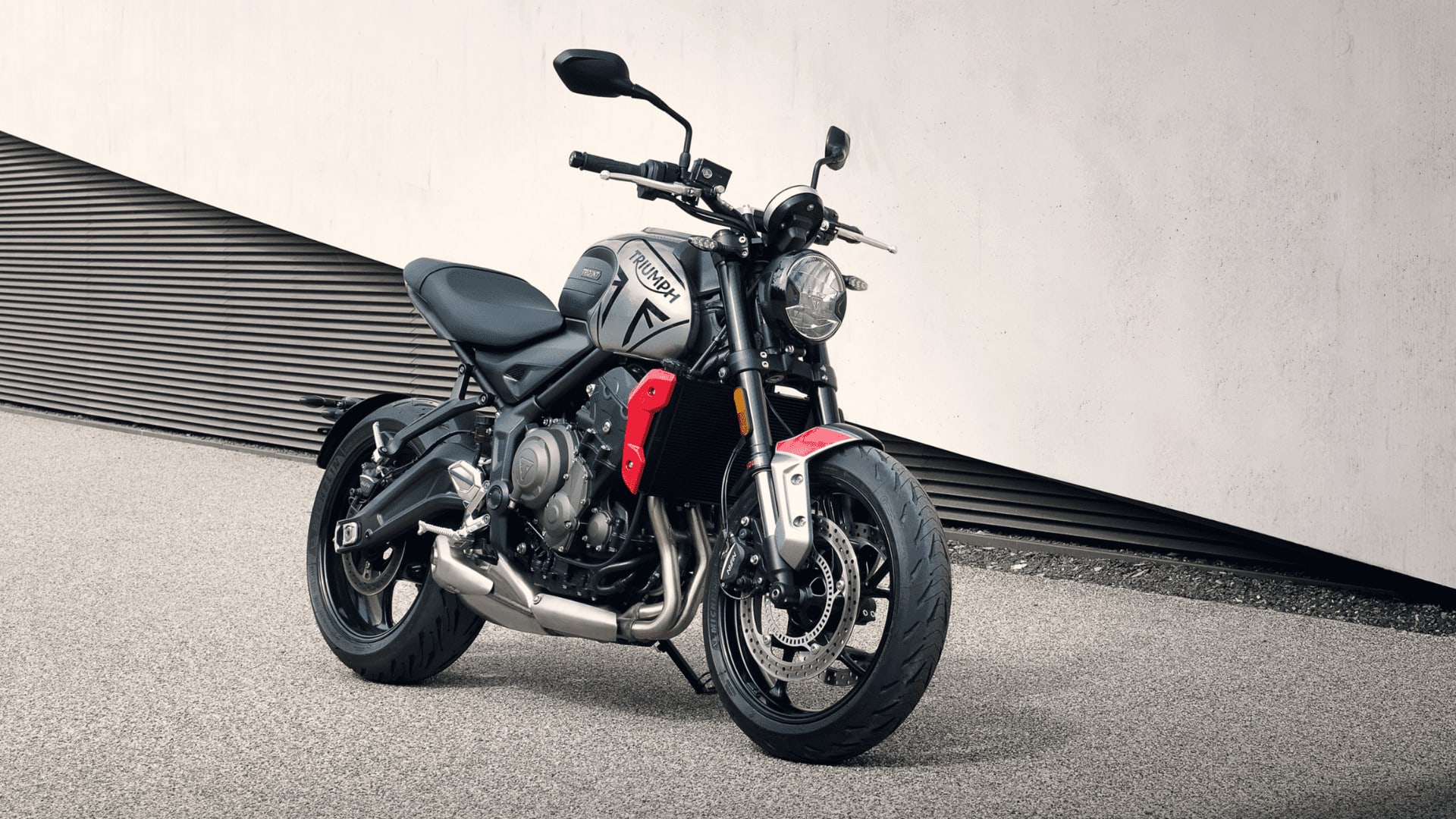 Triumph Trident 660 static shot 