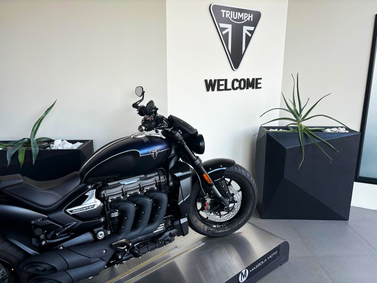 Triumph dealership in Orobie welcome sign