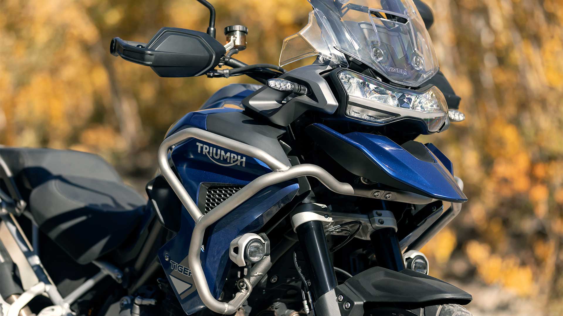 2022 triumph Tiger 1200 GT explorer)