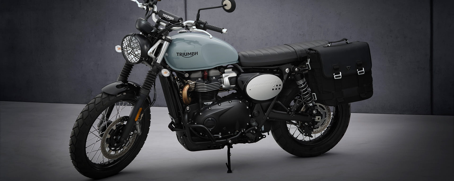 Triumph 2021 Street Scrambler)