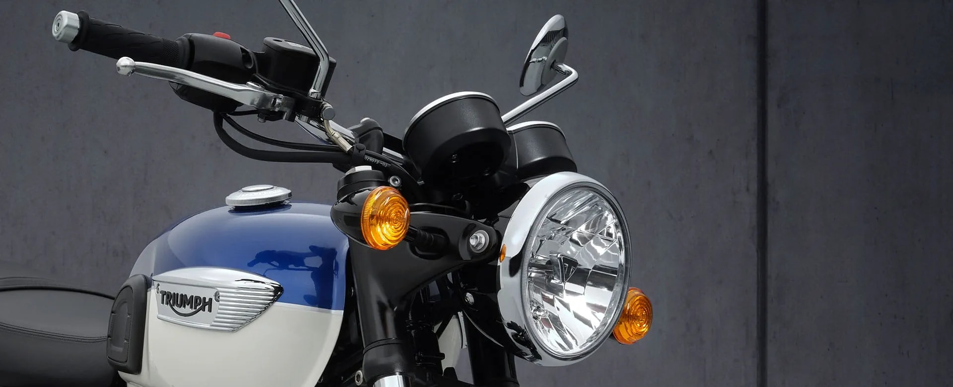 Triumph 2021 Bonneville T100