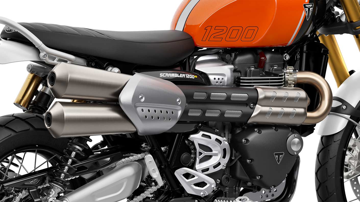 Triumph Scrambler 1200 XE Baja Orange Exhaust View