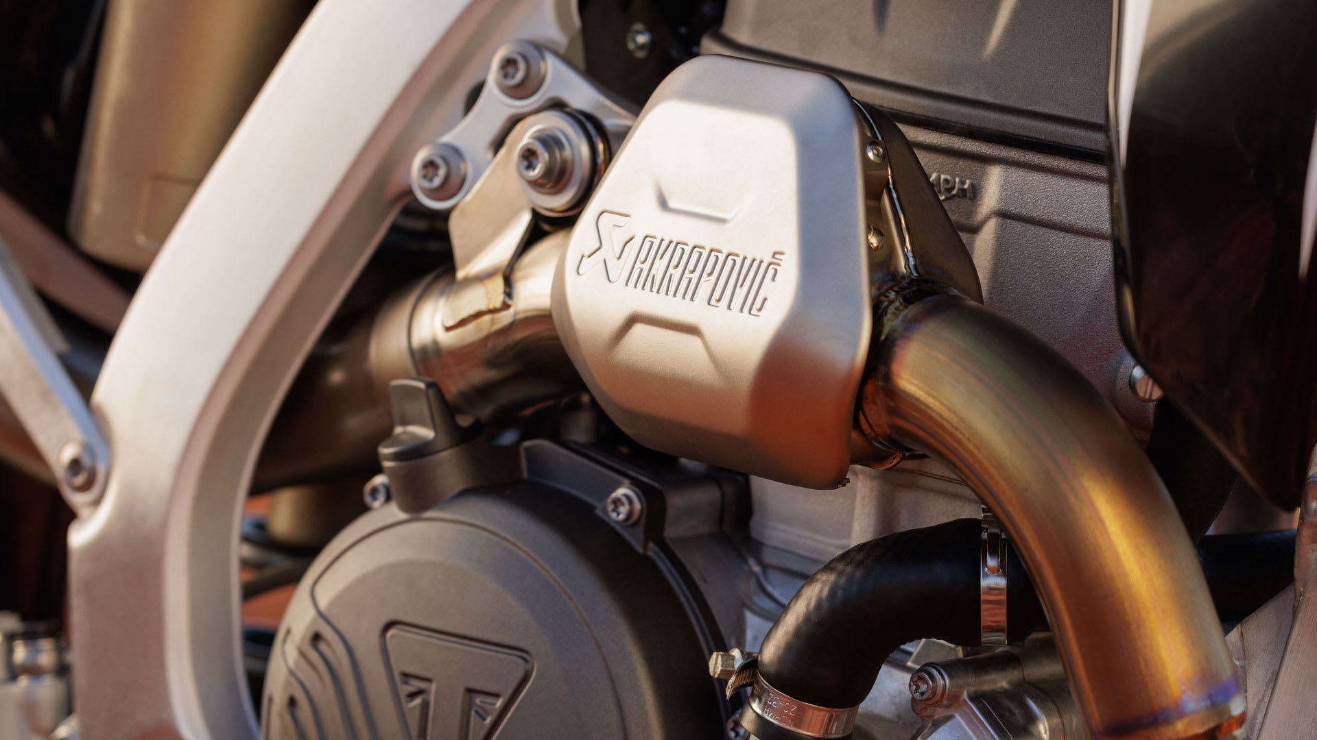 Triumph MX TF 250-X Accessory Akrapovič exhaust system