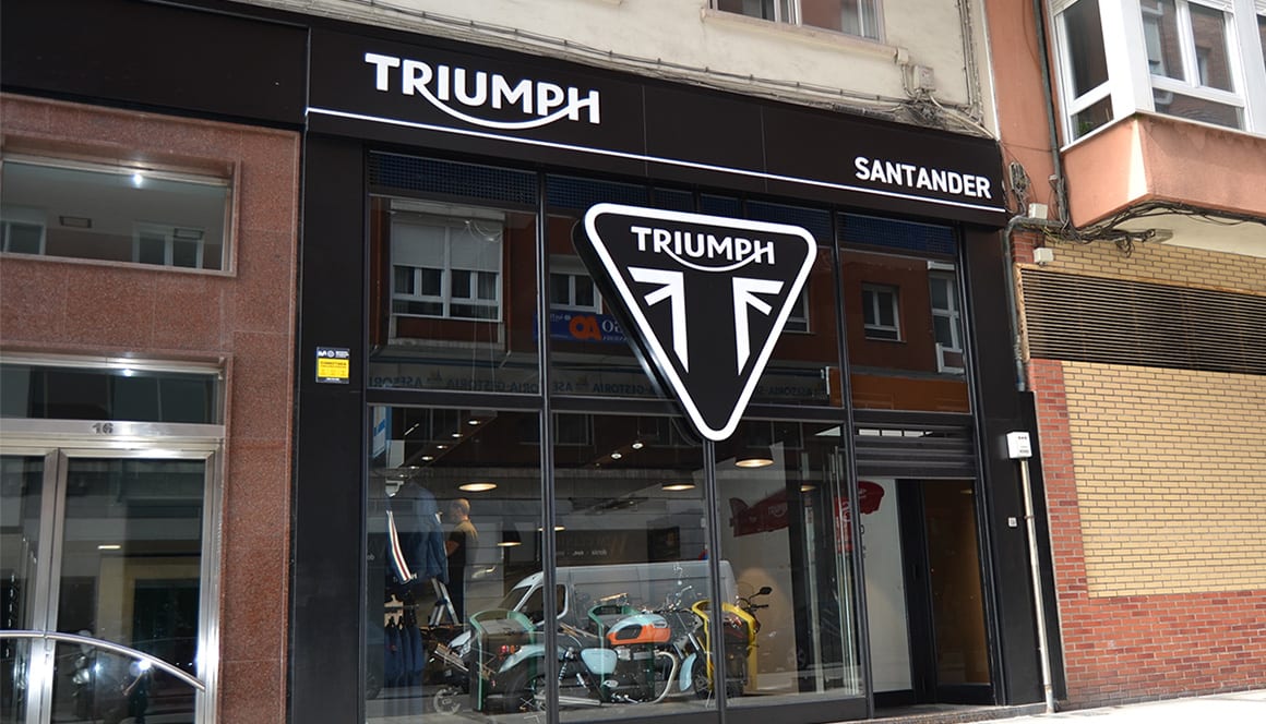 Triumph Santander 1