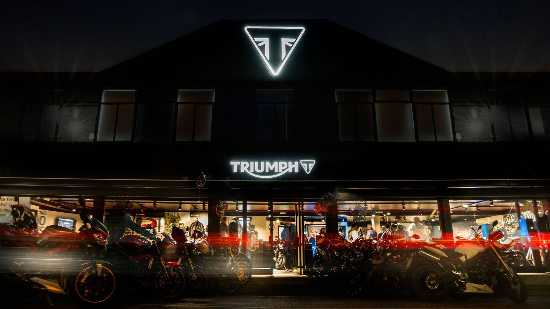 Triumph motorcycles dealership in South Crayon -  Carl Rosner Triumph