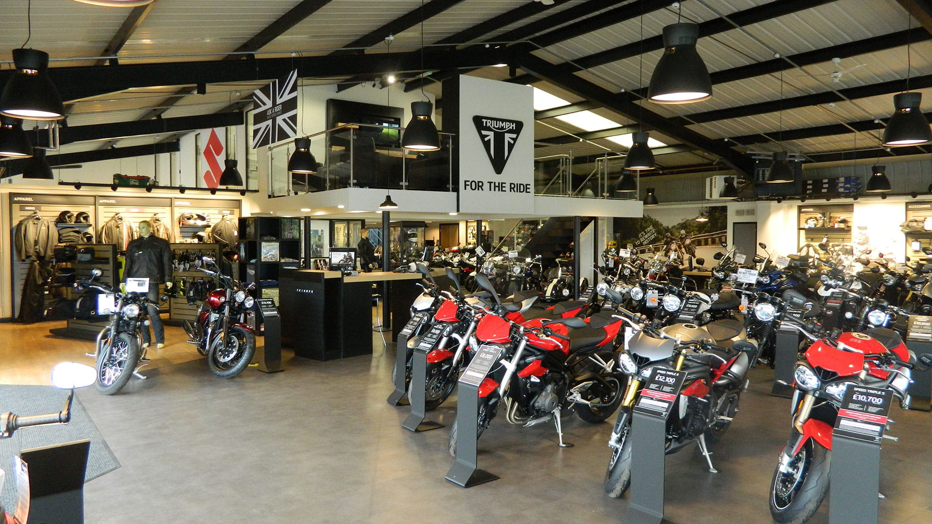 Triumph motorcycles dealership in Blackburn - Youles motorcycles Blackburn