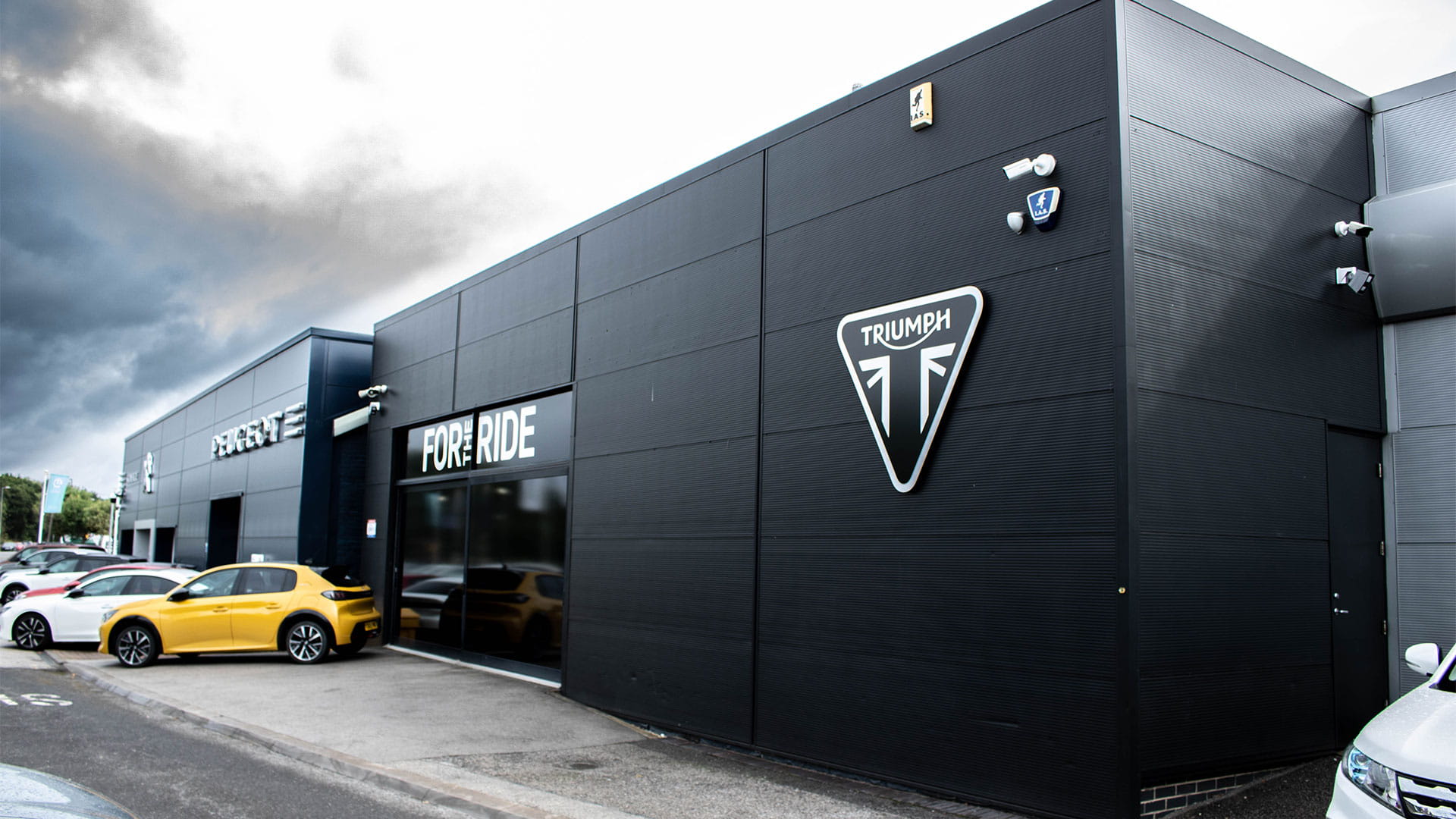 Triumph motorcycles dealership in Chesterfield - Triumph World
