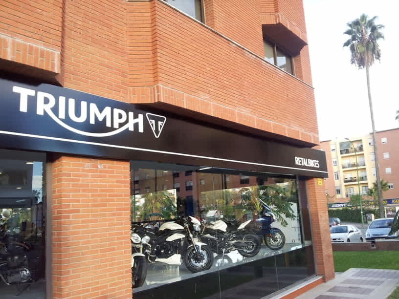 Triumph Sevilla Retalbikes