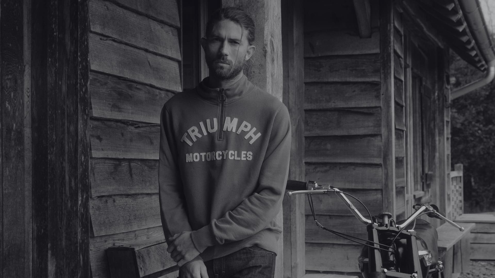 Triumph Clothing Shop - Summer Sale
