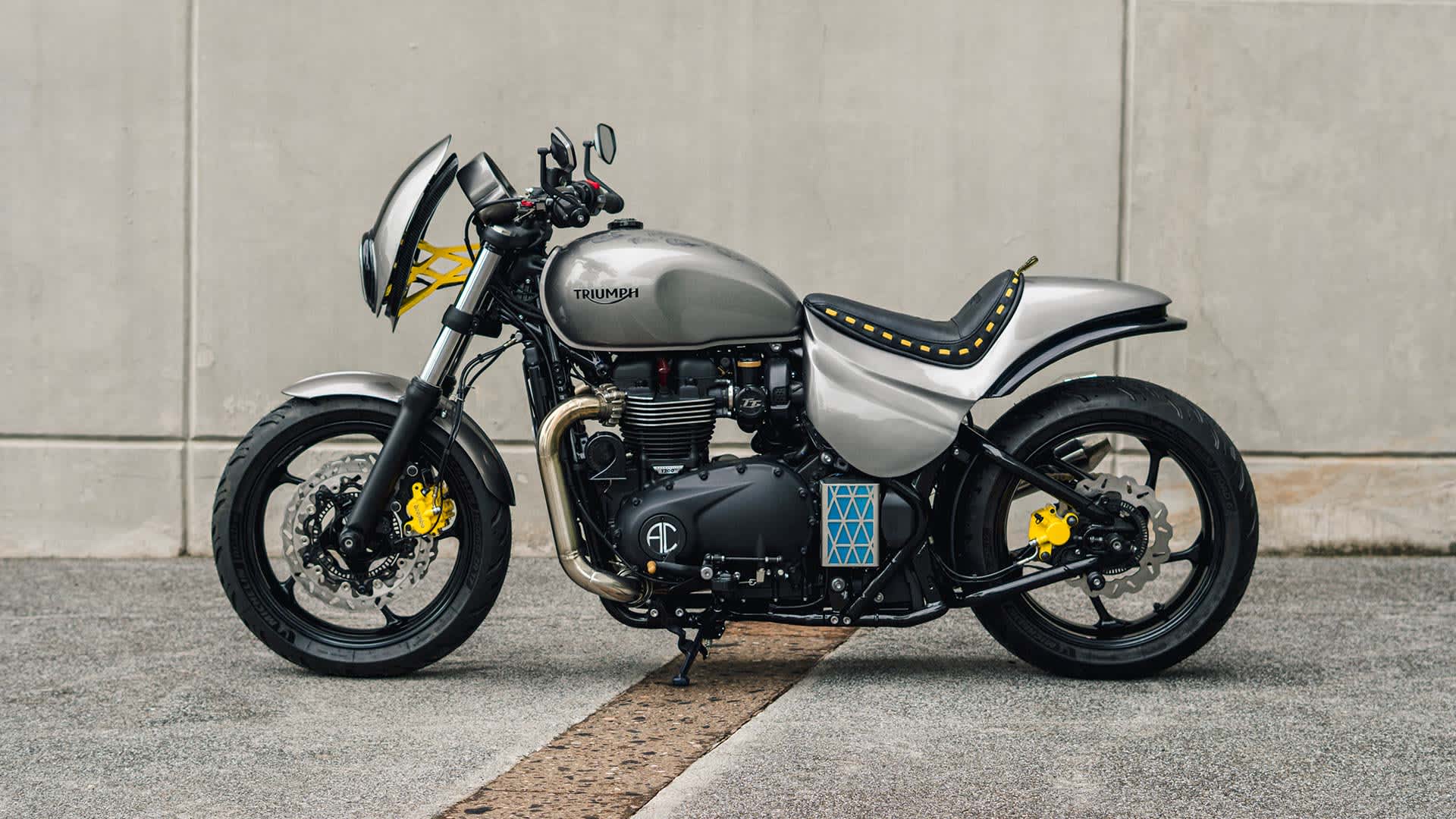 Triumph Originals 2025 Mexico design 
