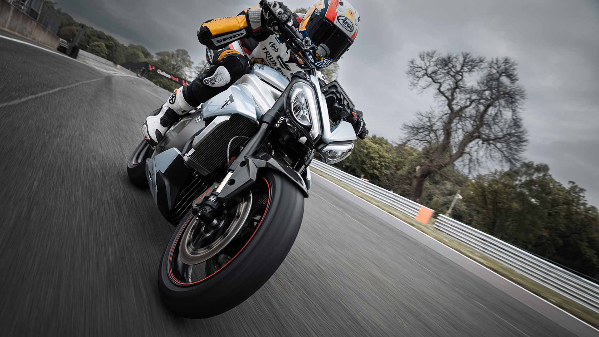 Triumph TE-1