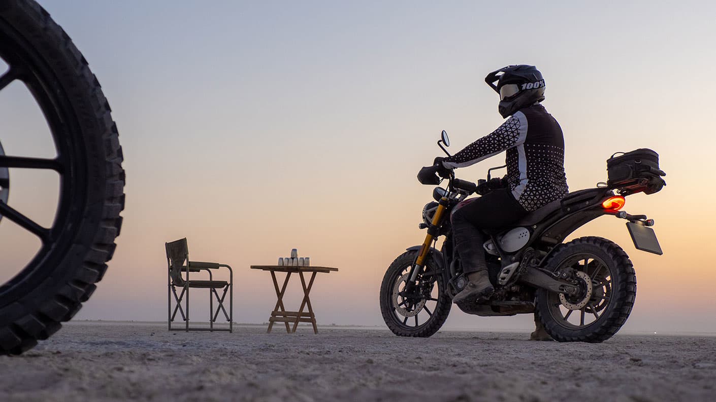 Triumph Scrambler 400x in the sunset