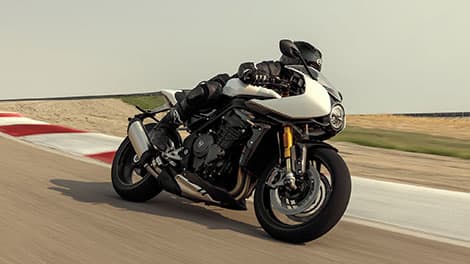 triumph speed triple rr )