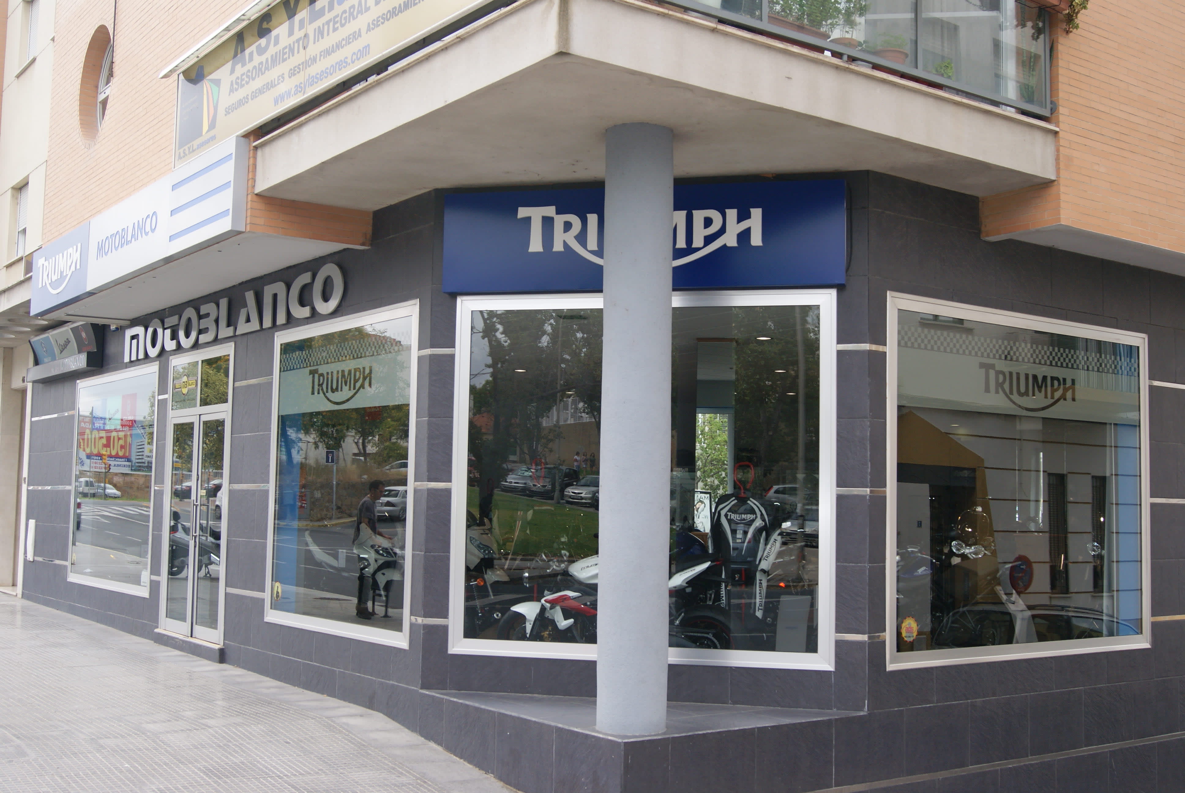Triumph-Motorcycles