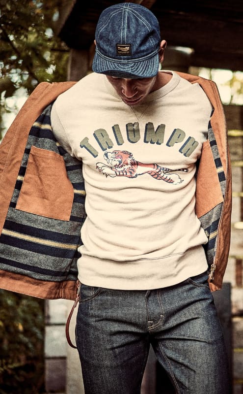Man wearing Triumph Lifestyle Barnes Canvas Jacket
